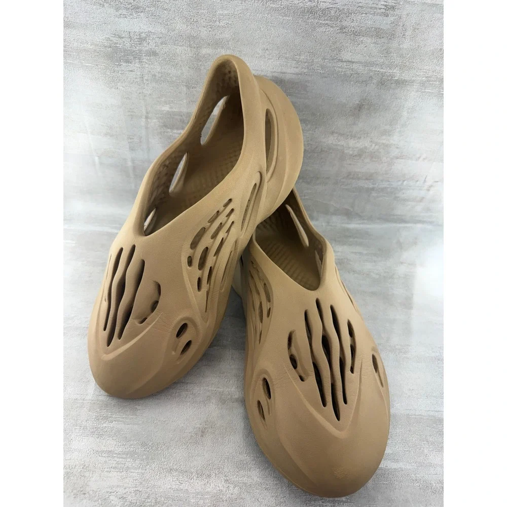 Adidas Yeezy Foam RNNR Ochre Men Size 13 Tan Slip On Shoes GW3354 Made in USA